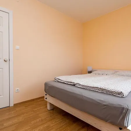 Mali Raj Vakantiehuis Šilo