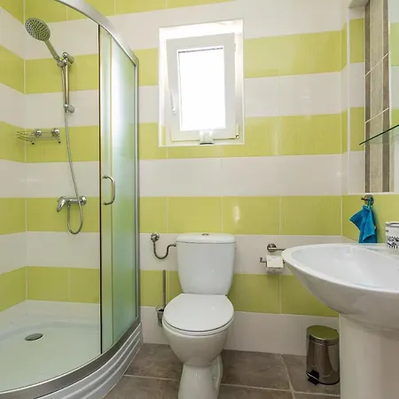 Prázdninový dům Mali Raj *