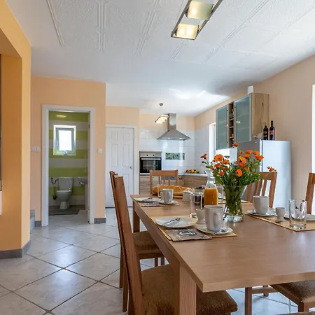 Prázdninový dům Mali Raj