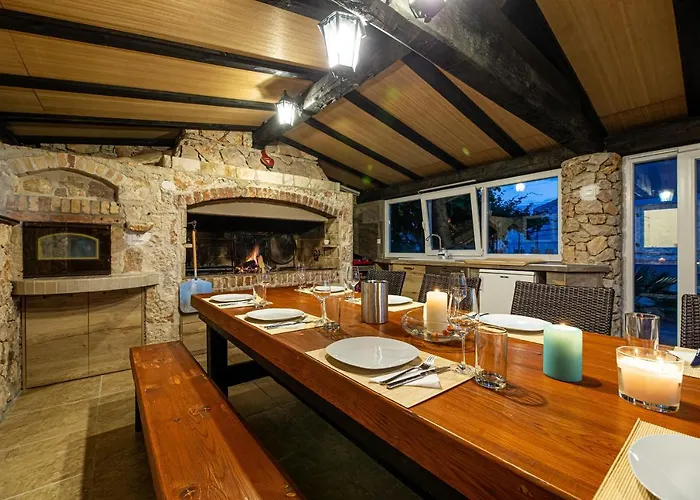 Holiday home Mali Raj